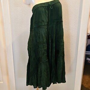 Just Cruising Hunter Green Skirt